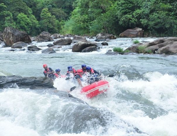 White water rafting on the Kelani River
